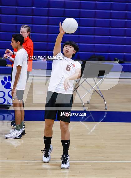 Thumbnail 2 in Harvard-Westlake @ Loyola photogallery.