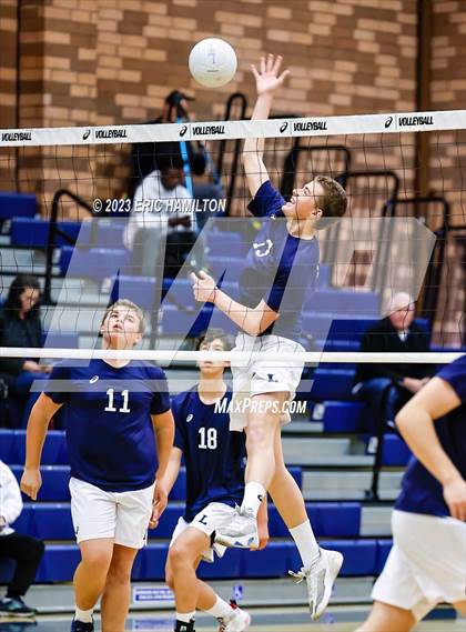 Thumbnail 3 in Harvard-Westlake @ Loyola photogallery.
