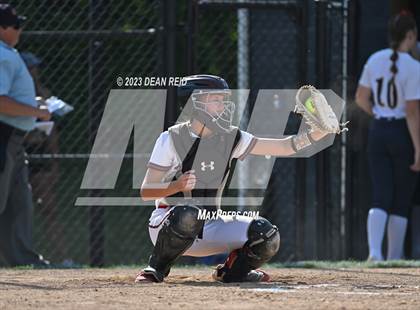 Thumbnail 2 in Ottawa vs Lemont (IHSA 3A Sectional Final) photogallery.