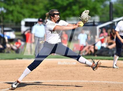 Thumbnail 3 in Ottawa vs Lemont (IHSA 3A Sectional Final) photogallery.