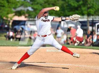 Thumbnail 1 in Ottawa vs Lemont (IHSA 3A Sectional Final) photogallery.