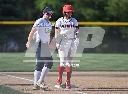 Thumbnail 1 in Ottawa vs Lemont (IHSA 3A Sectional Final) photogallery.