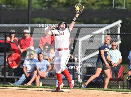 Thumbnail 1 in Ottawa vs Lemont (IHSA 3A Sectional Final) photogallery.