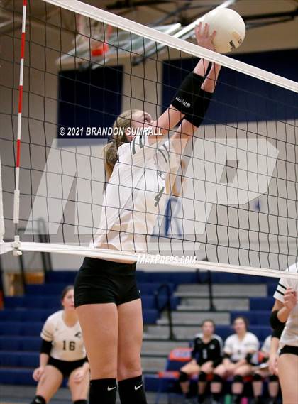 Thumbnail 3 in Helena @ Chilton County photogallery.