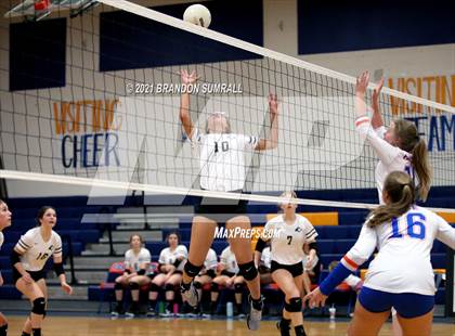Thumbnail 2 in Helena @ Chilton County photogallery.