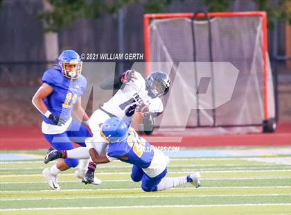 Thumbnail 3 in Freedom @ Foothill photogallery.