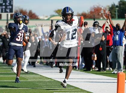 Thumbnail 2 in Allen vs North Crowley(6A Div 1 Quarterfinals) photogallery.