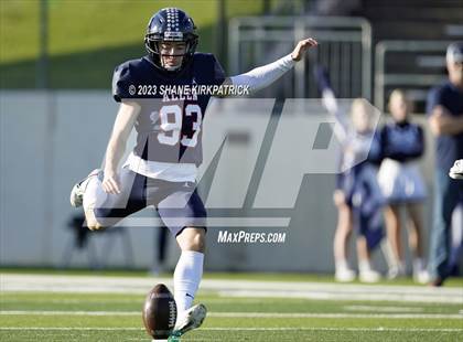 Thumbnail 1 in Allen vs North Crowley(6A Div 1 Quarterfinals) photogallery.