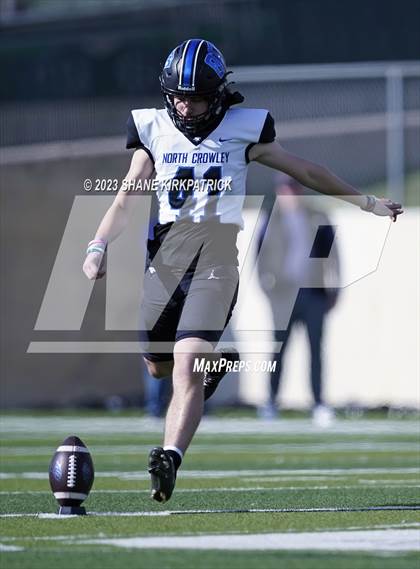 Thumbnail 2 in Allen vs North Crowley(6A Div 1 Quarterfinals) photogallery.