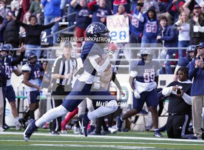 Thumbnail 2 in Allen vs North Crowley(6A Div 1 Quarterfinals) photogallery.