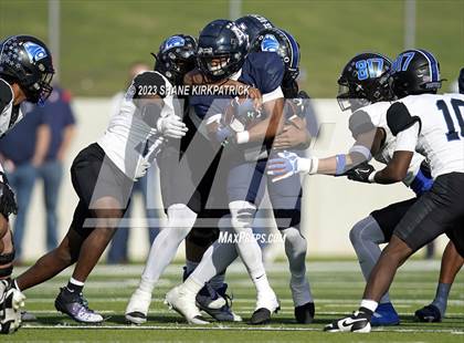 Thumbnail 2 in Allen vs North Crowley(6A Div 1 Quarterfinals) photogallery.