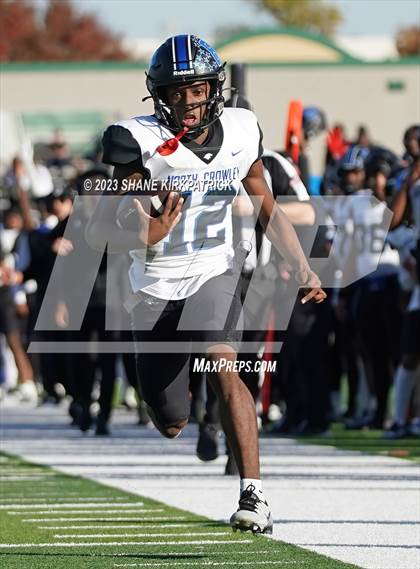 Thumbnail 2 in Allen vs North Crowley(6A Div 1 Quarterfinals) photogallery.