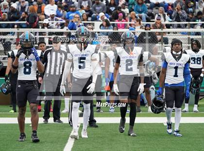 Thumbnail 2 in Allen vs North Crowley(6A Div 1 Quarterfinals) photogallery.