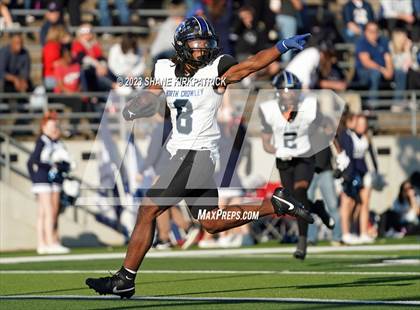 Thumbnail 1 in Allen vs North Crowley(6A Div 1 Quarterfinals) photogallery.