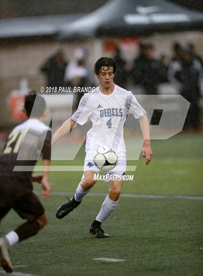 Thumbnail 1 in Stonington vs. New Fairfield (CIAC Class M First Round) photogallery.