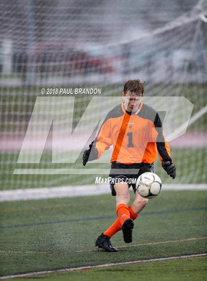 Thumbnail 1 in Stonington vs. New Fairfield (CIAC Class M First Round) photogallery.