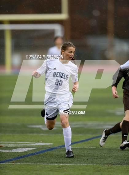 Thumbnail 3 in Stonington vs. New Fairfield (CIAC Class M First Round) photogallery.