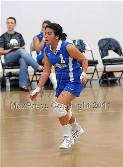 Thumbnail 3 in Faith Christian @ Sacramento Country Day photogallery.