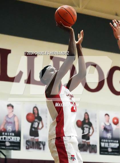 Thumbnail 3 in Reagan vs. Fort Bend Travis (Doghouse Invitational) photogallery.