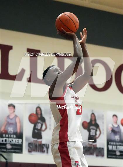Thumbnail 2 in Reagan vs. Fort Bend Travis (Doghouse Invitational) photogallery.
