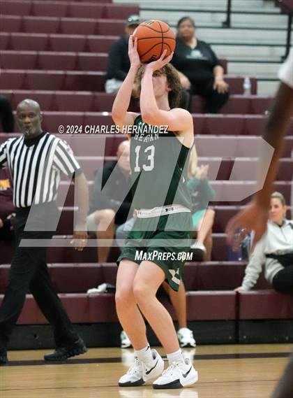 Thumbnail 3 in Reagan vs. Fort Bend Travis (Doghouse Invitational) photogallery.