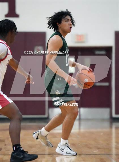 Thumbnail 2 in Reagan vs. Fort Bend Travis (Doghouse Invitational) photogallery.