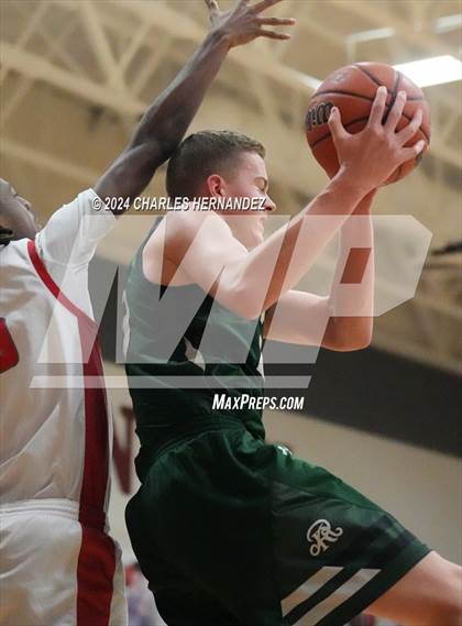 Thumbnail 2 in Reagan vs. Fort Bend Travis (Doghouse Invitational) photogallery.
