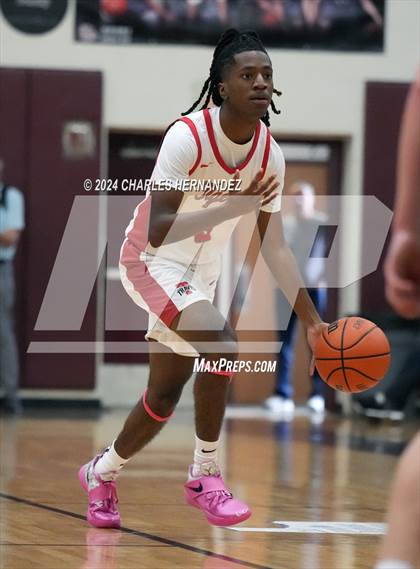 Thumbnail 2 in Reagan vs. Fort Bend Travis (Doghouse Invitational) photogallery.