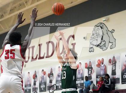 Thumbnail 1 in Reagan vs. Fort Bend Travis (Doghouse Invitational) photogallery.