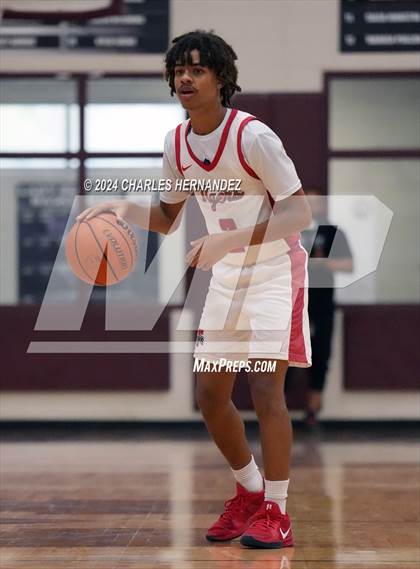 Thumbnail 2 in Reagan vs. Fort Bend Travis (Doghouse Invitational) photogallery.