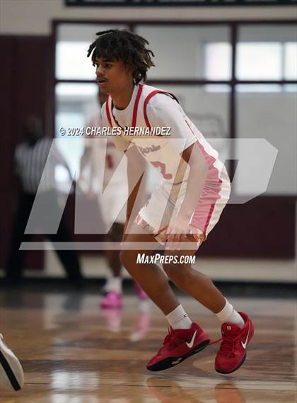 Thumbnail 3 in Reagan vs. Fort Bend Travis (Doghouse Invitational) photogallery.
