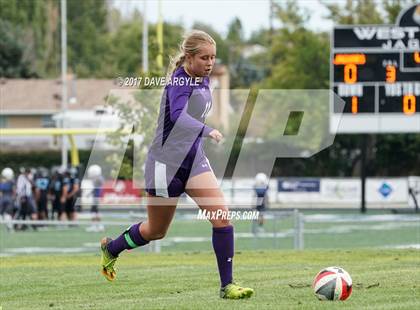 Thumbnail 2 in Riverton @ West Jordan photogallery.
