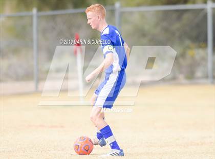 Thumbnail 2 in Desert Mountain vs. Safford (Chandler Prep Invitational) photogallery.