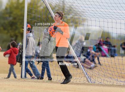 Thumbnail 1 in Desert Mountain vs. Safford (Chandler Prep Invitational) photogallery.