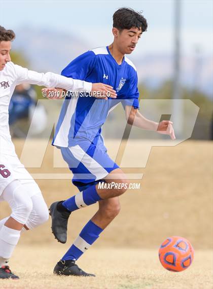 Thumbnail 1 in Desert Mountain vs. Safford (Chandler Prep Invitational) photogallery.