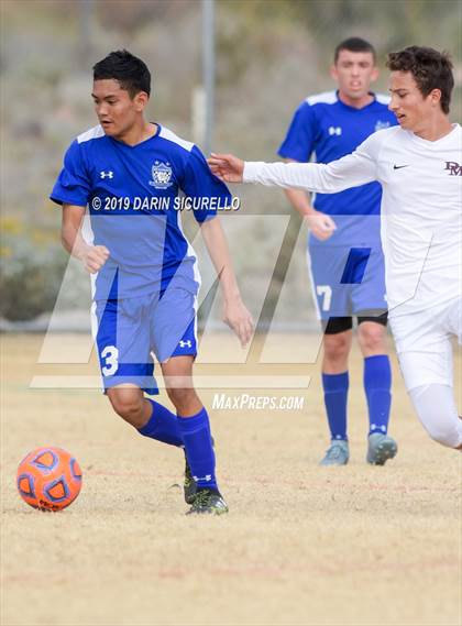Thumbnail 3 in Desert Mountain vs. Safford (Chandler Prep Invitational) photogallery.