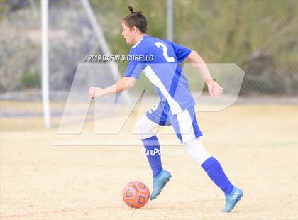 Thumbnail 3 in Desert Mountain vs. Safford (Chandler Prep Invitational) photogallery.