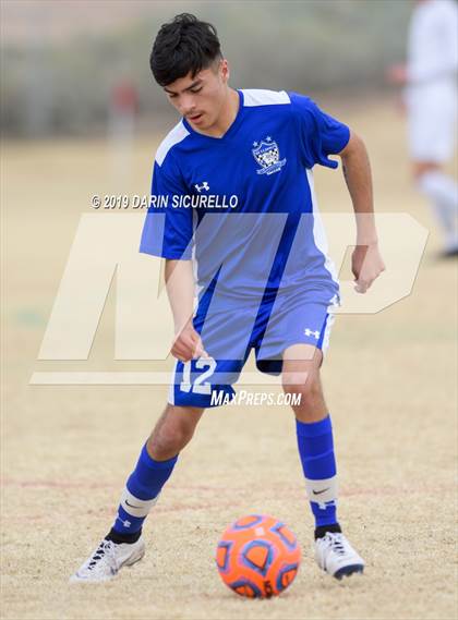Thumbnail 1 in Desert Mountain vs. Safford (Chandler Prep Invitational) photogallery.