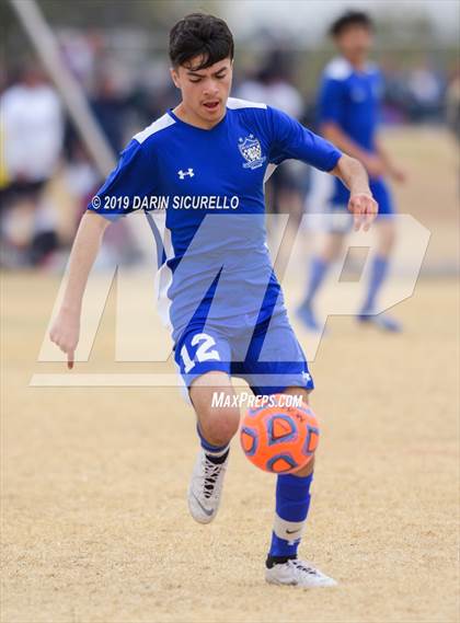 Thumbnail 2 in Desert Mountain vs. Safford (Chandler Prep Invitational) photogallery.
