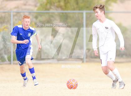 Thumbnail 2 in Desert Mountain vs. Safford (Chandler Prep Invitational) photogallery.