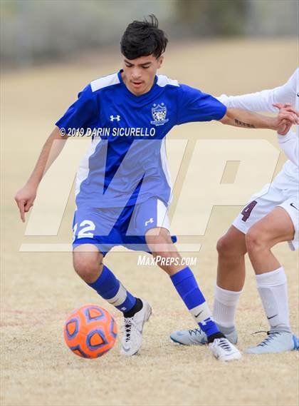 Thumbnail 1 in Desert Mountain vs. Safford (Chandler Prep Invitational) photogallery.