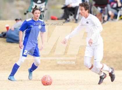 Thumbnail 2 in Desert Mountain vs. Safford (Chandler Prep Invitational) photogallery.