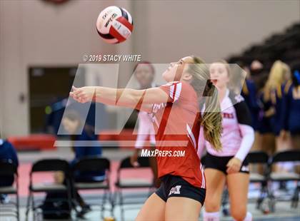 Thumbnail 2 in Cardinal Mooney vs. Marist (Circus City Invitational) photogallery.