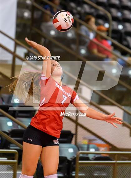Thumbnail 1 in Cardinal Mooney vs. Marist (Circus City Invitational) photogallery.