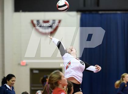 Thumbnail 1 in Cardinal Mooney vs. Marist (Circus City Invitational) photogallery.