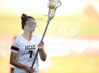 Thumbnail 3 in Mead vs. Evergreen (CHSAA 4A Championship) photogallery.
