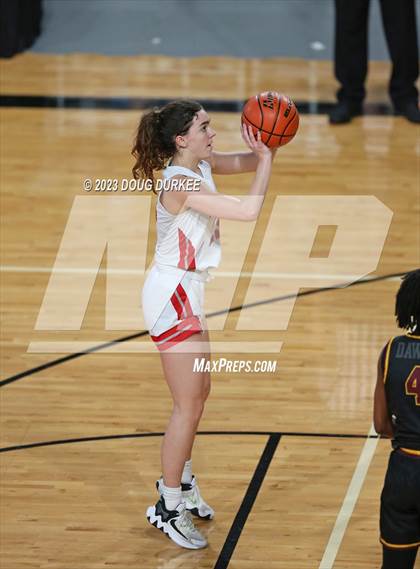 Thumbnail 2 in Memorial vs. Summer Creek  Girls 6A Region 3 Semi Finals photogallery.