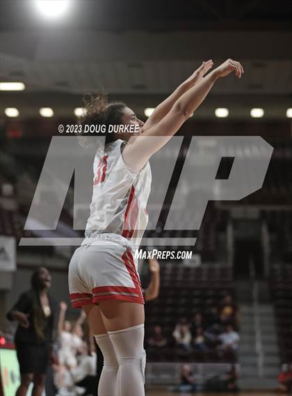 Thumbnail 2 in Memorial vs. Summer Creek  Girls 6A Region 3 Semi Finals photogallery.