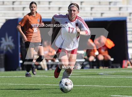 Thumbnail 1 in Hillcrest @ West Mesquite (UIL Soccer 5A Region 1 & 2 Bi-District) photogallery.