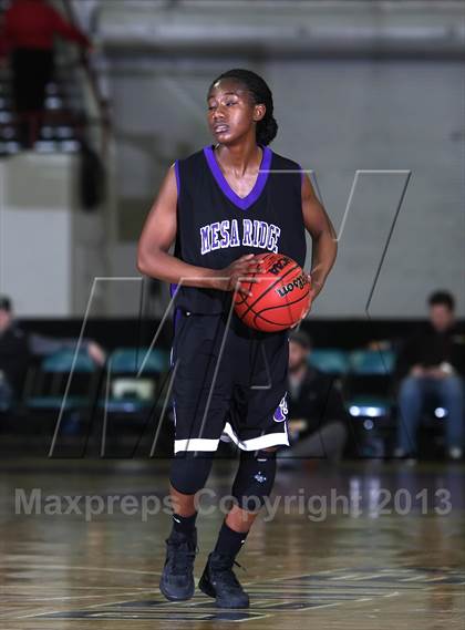 Thumbnail 1 in Pueblo South vs. Mesa Ridge (CHSAA 4A Great 8) photogallery.